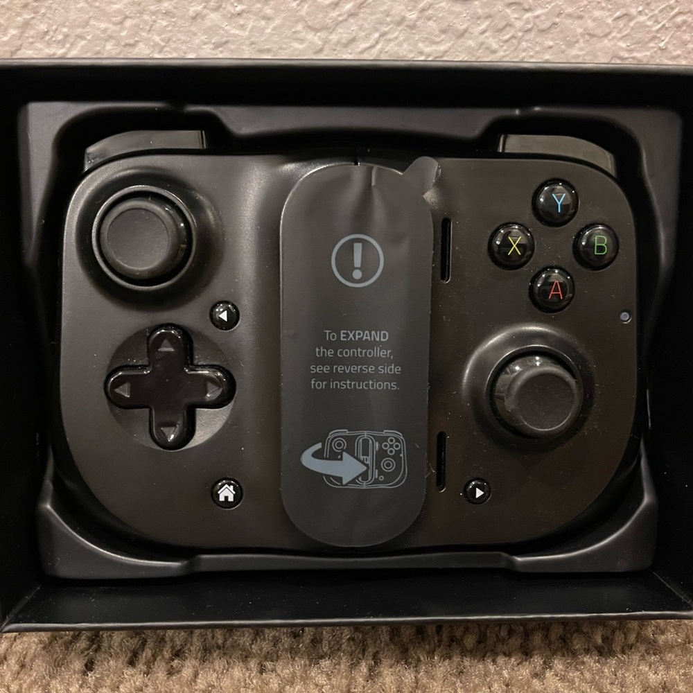 Razer Kishi Handheld Game Controller Model 1 Android